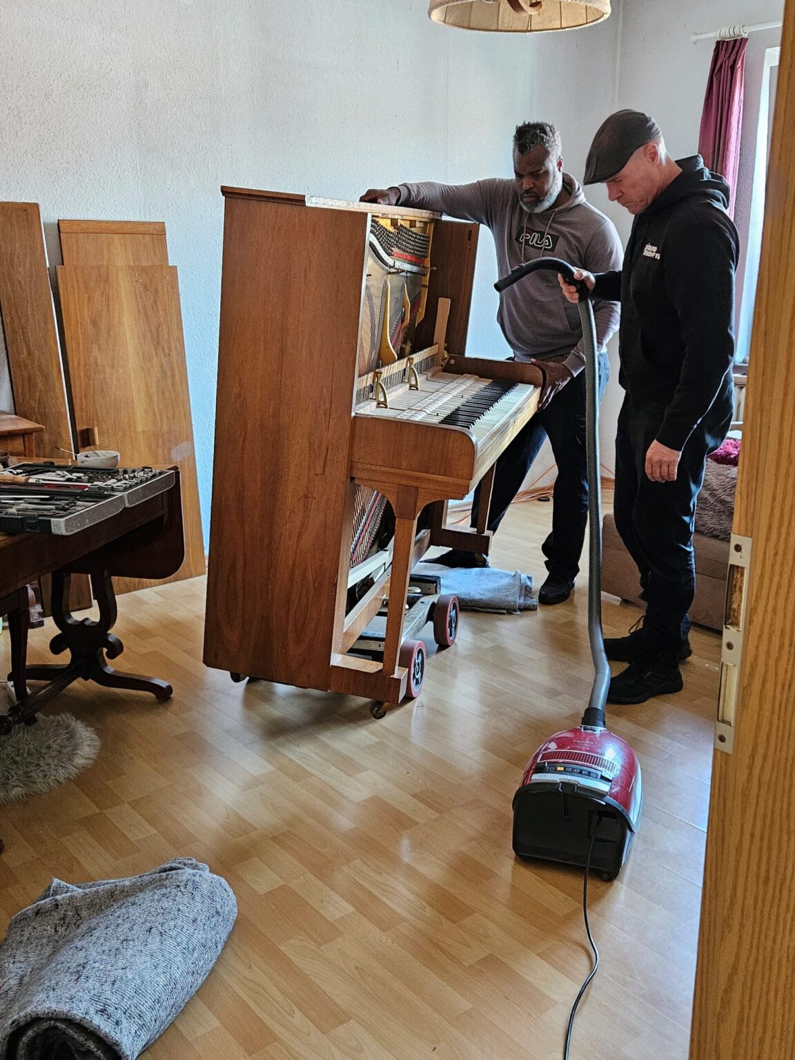 piano-movers-hamburg-klaviertransporte-lübeck-03